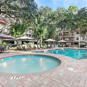 https://royal-dunes-resort.top-hotels-in-savannah.com
