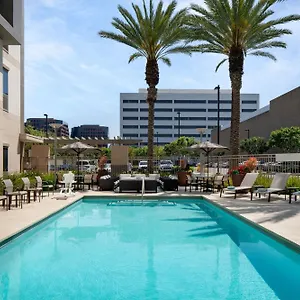 https://courtyard-santa-ana-orange-county.topanaheimhotels.com