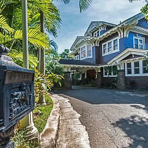 https://manoa-valley-inn.hotelsinhawaii.org