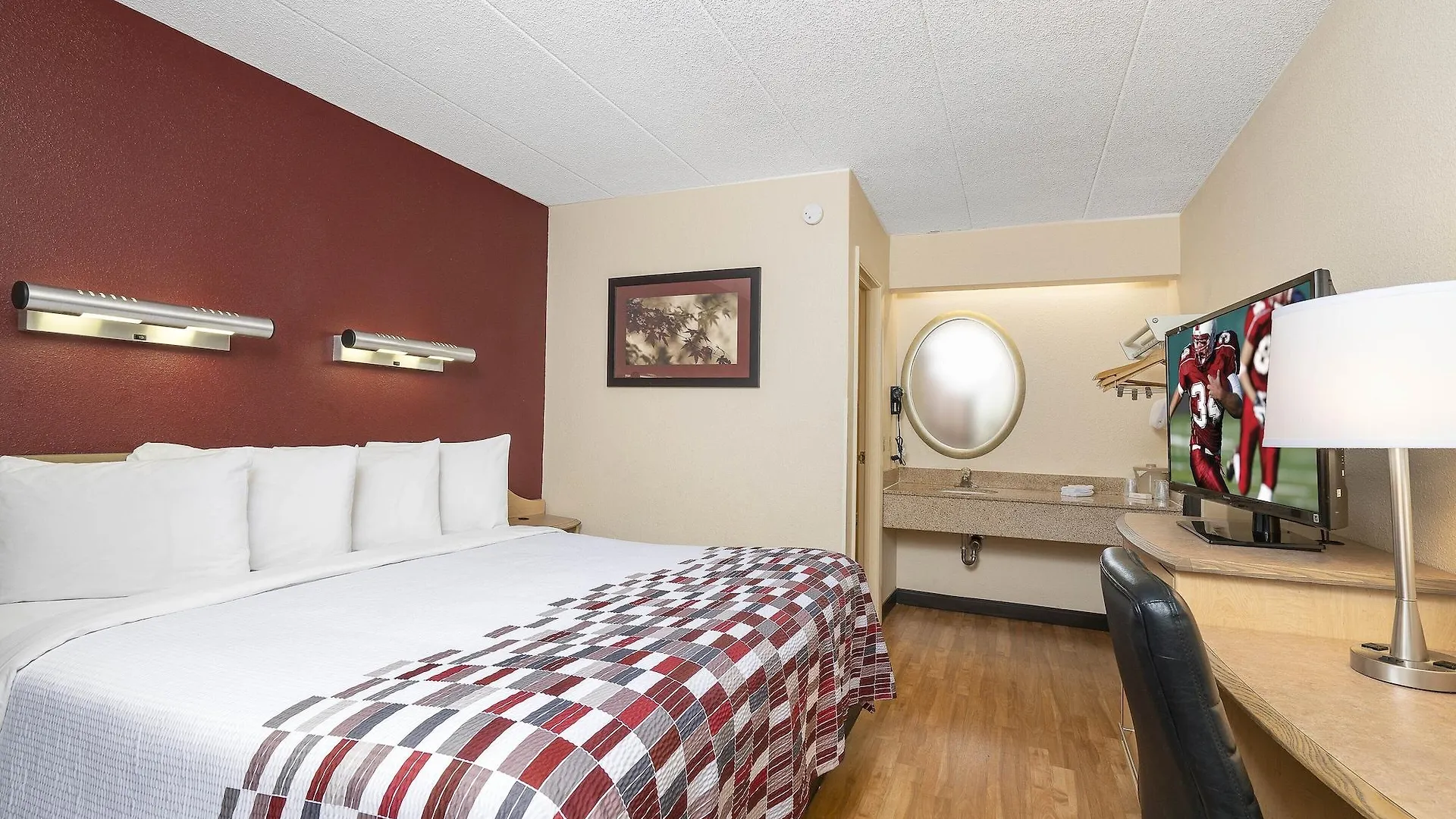 Red Roof Inn Louisville Expo Airport 2*,  United States